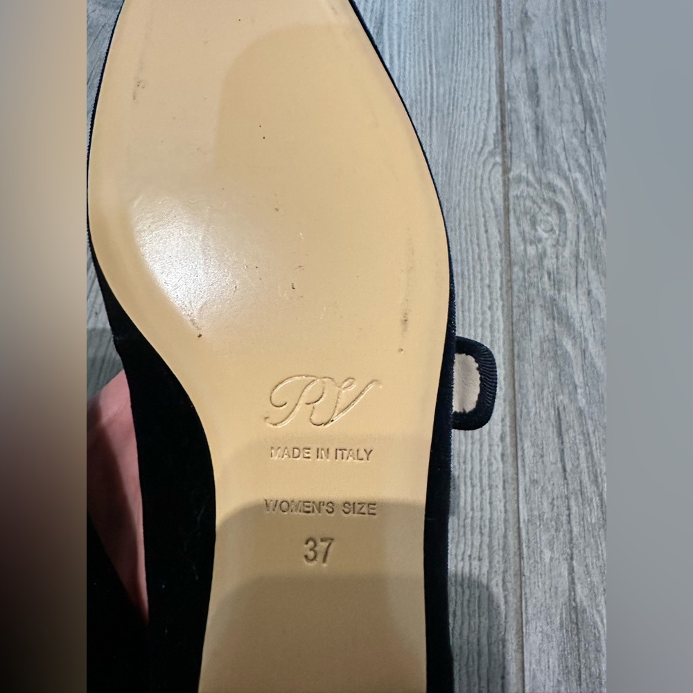 Roger Vivier Très Vivier Strass Crystal-embellished Velvet MaryJane Ballet Flats - Picture 10 of 14